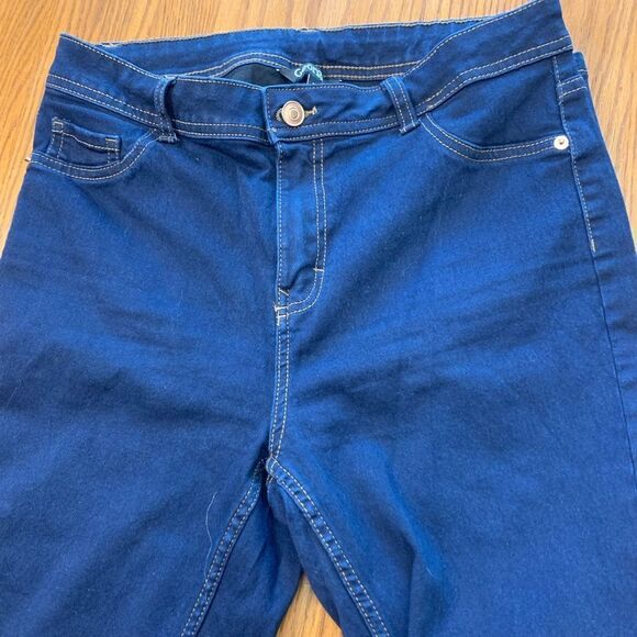 George Five-Pocket Jegging Skinny Jeans - Picture 3 of 5